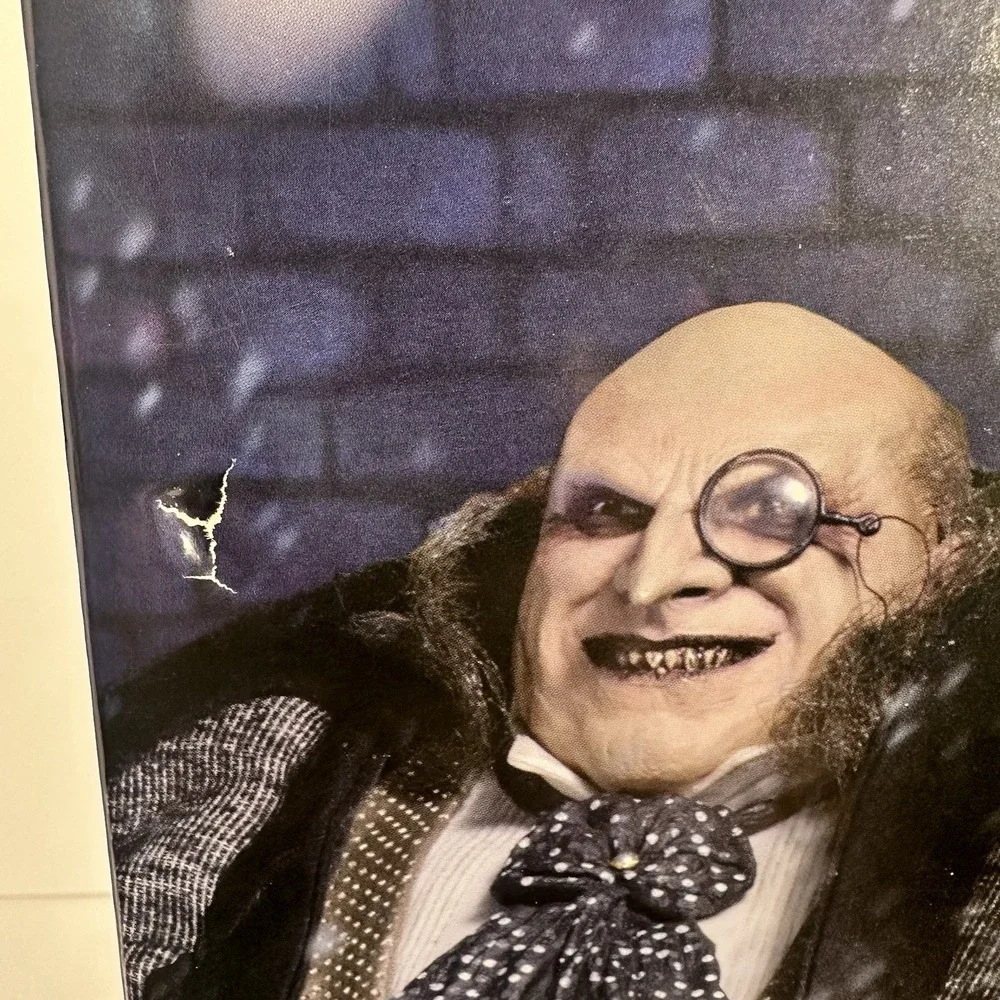 NECA Batman Returns 1/4 Scale Mayoral Penguin Danny Devito Action Figure Sealed